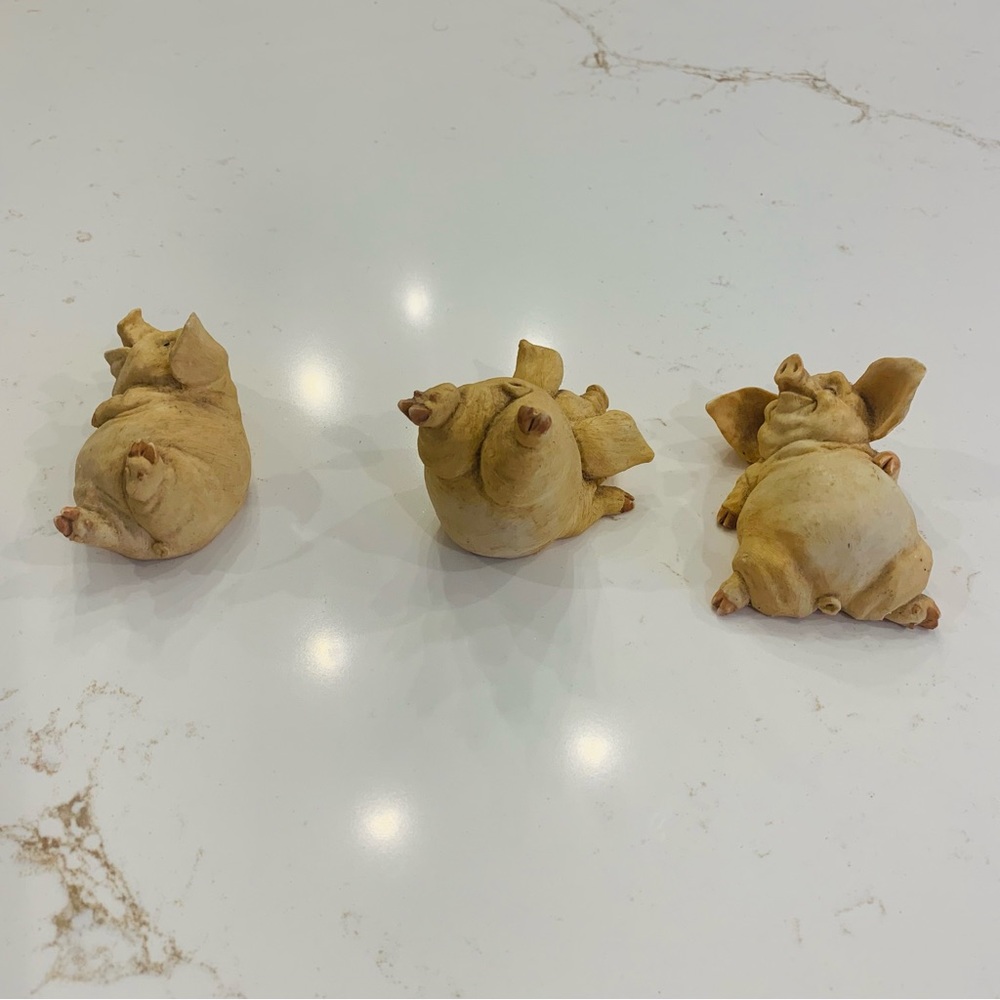 Vintage Set Of Three Little Pigs Ceramic 2001 By  Home Interiors No Flaws 3x2 in - Picture 10 of 12